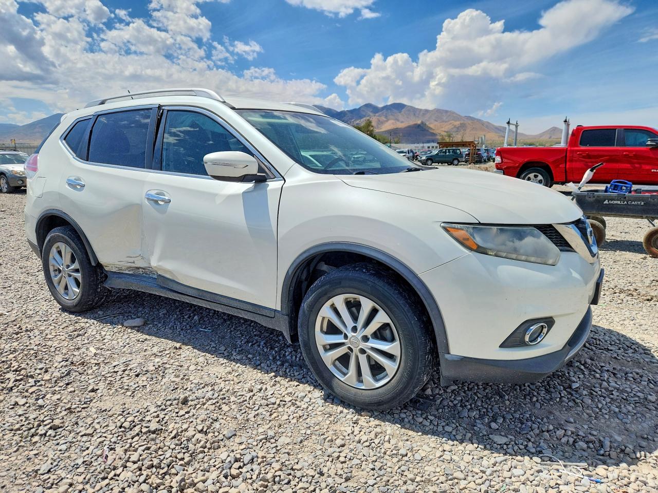 2015 NISSAN ROGUE SV — снимка 4