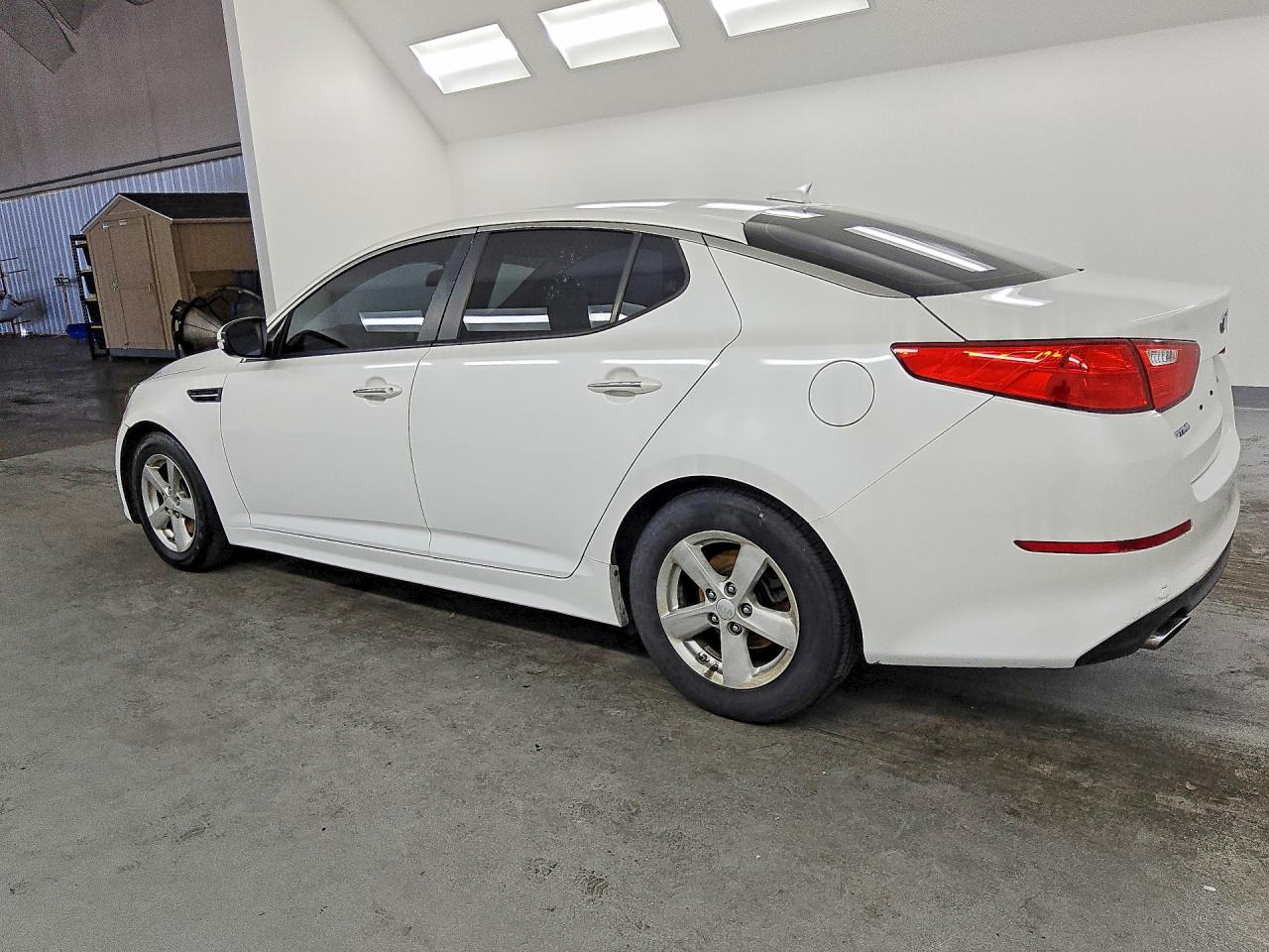 2015 KIA OPTIMA LX — снимка 2