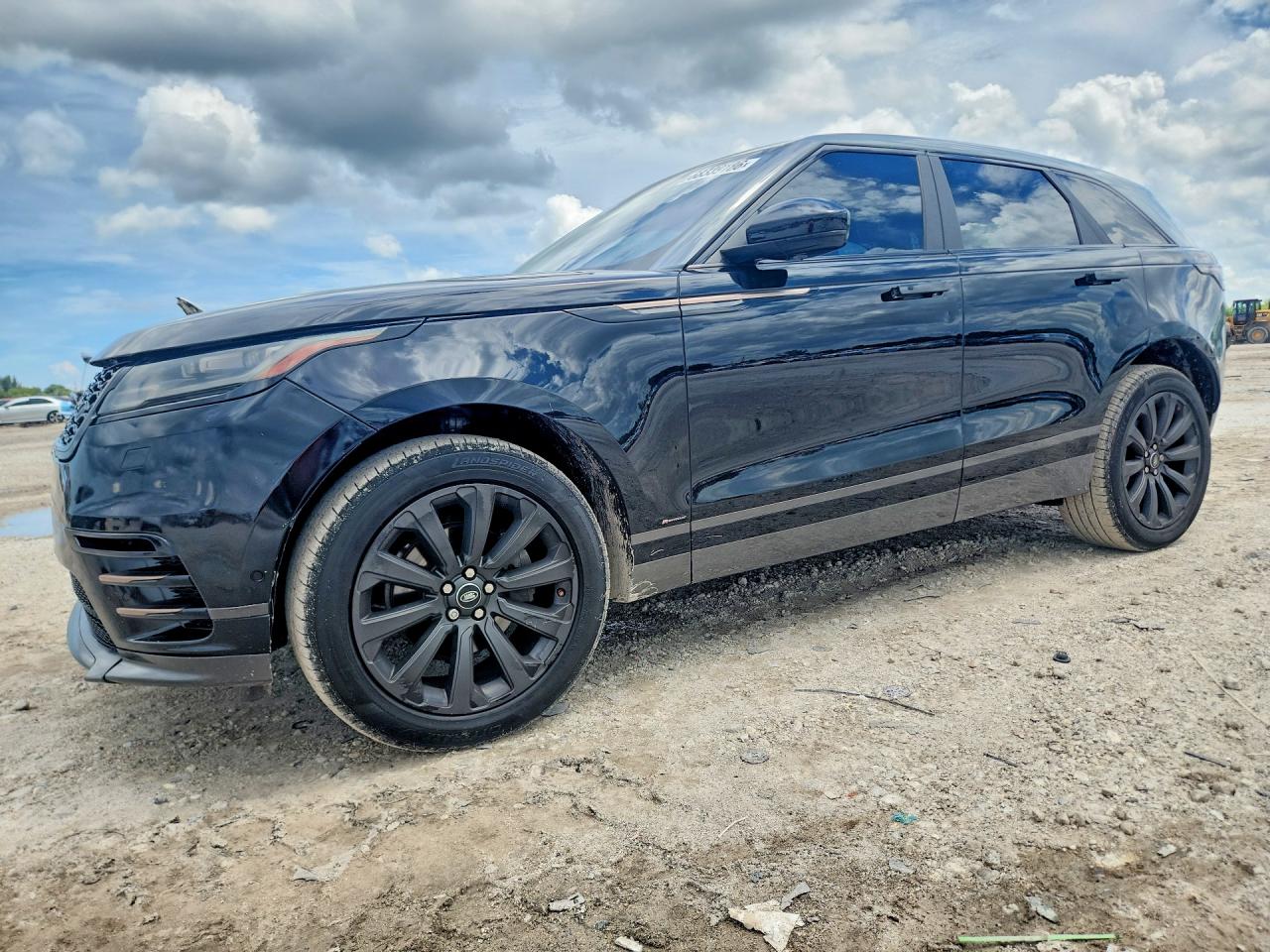 2019 LAND ROVER RANGE ROVER VELAR R-DYNAMIC SE