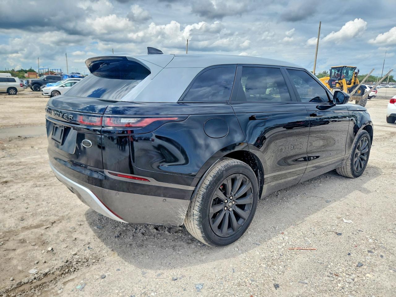 2019 LAND ROVER RANGE ROVER VELAR R-DYNAMIC SE — снимка 3