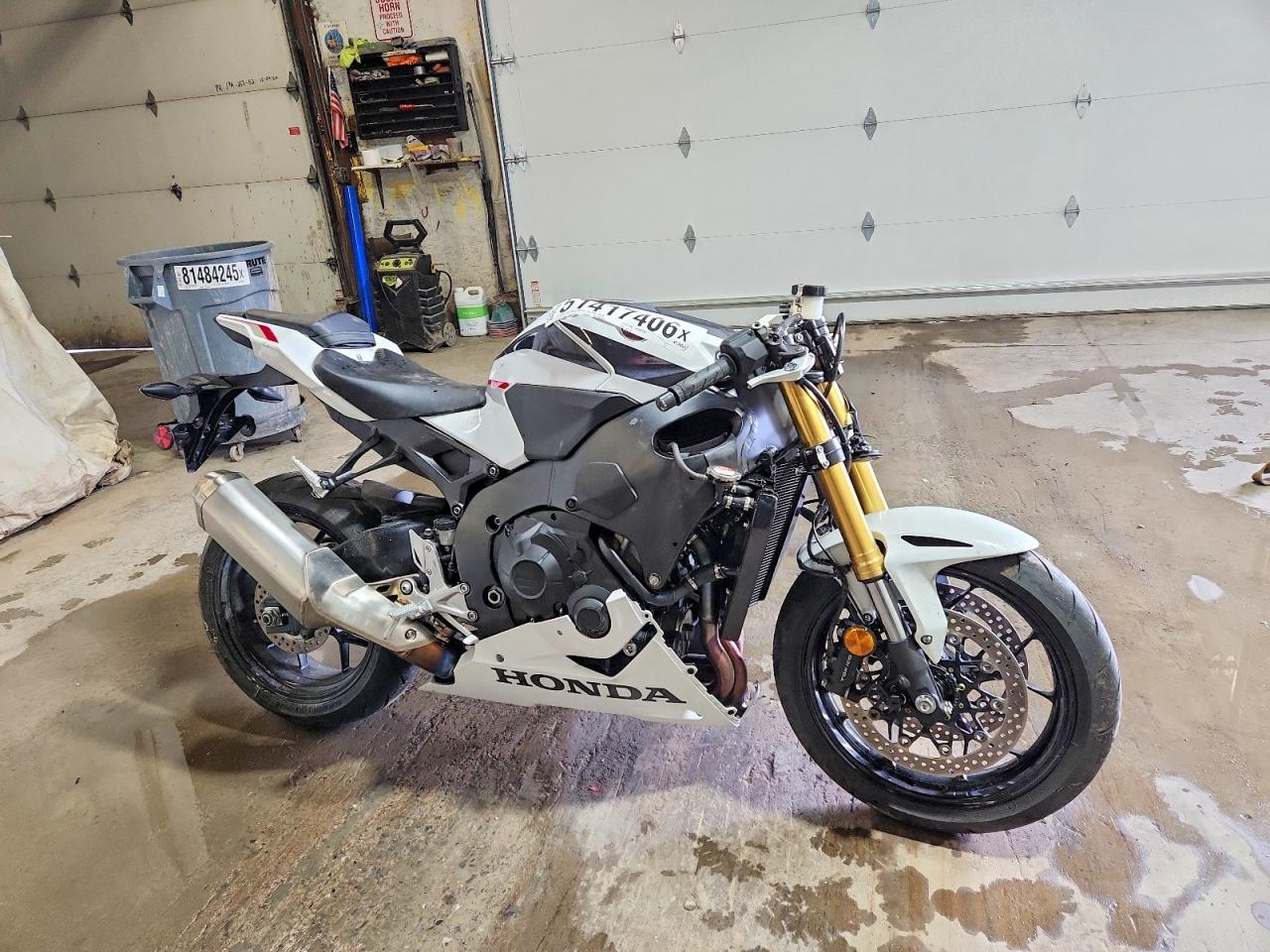 2026 HONDA CBR1000 RR