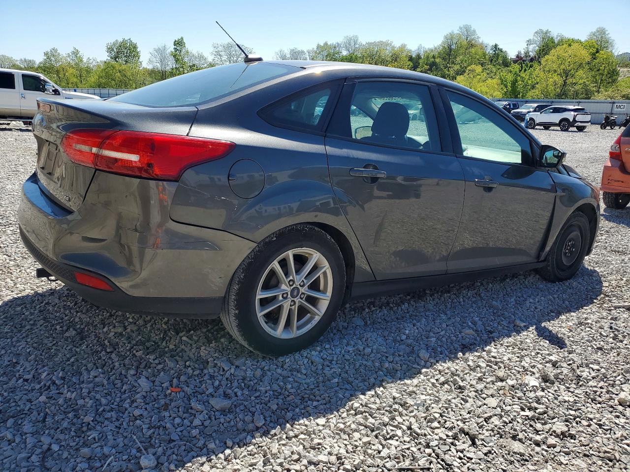 2017 FORD FOCUS SE — снимка 3