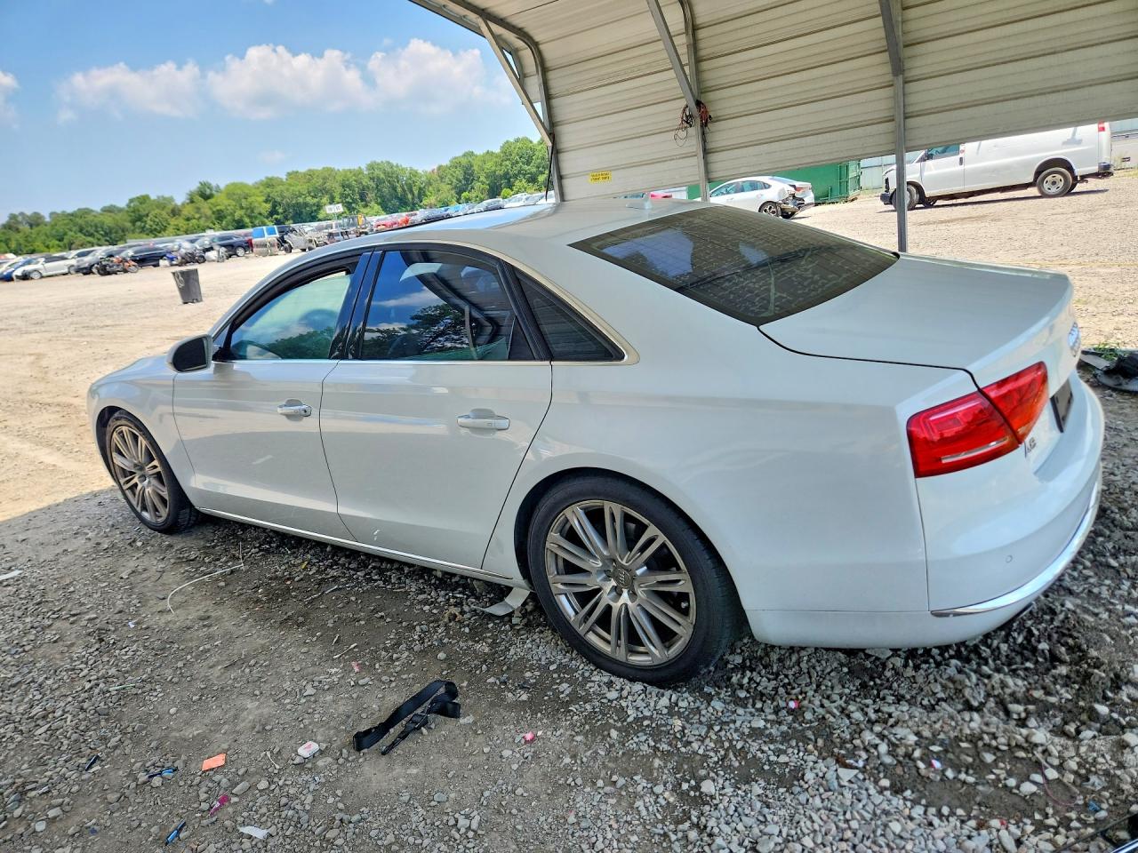 2013 AUDI A8 QUATTRO — снимка 2