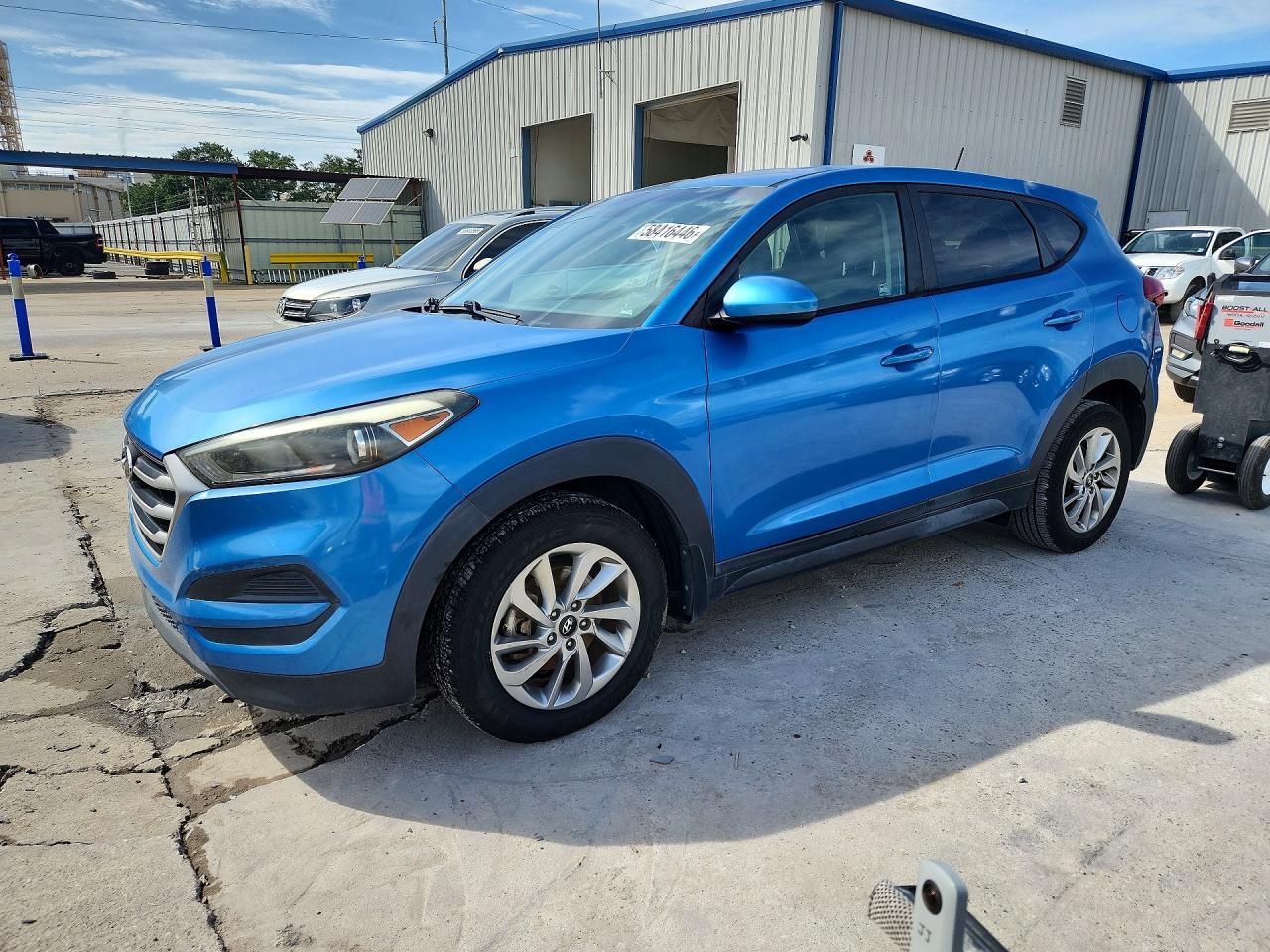 2017 HYUNDAI TUCSON SE