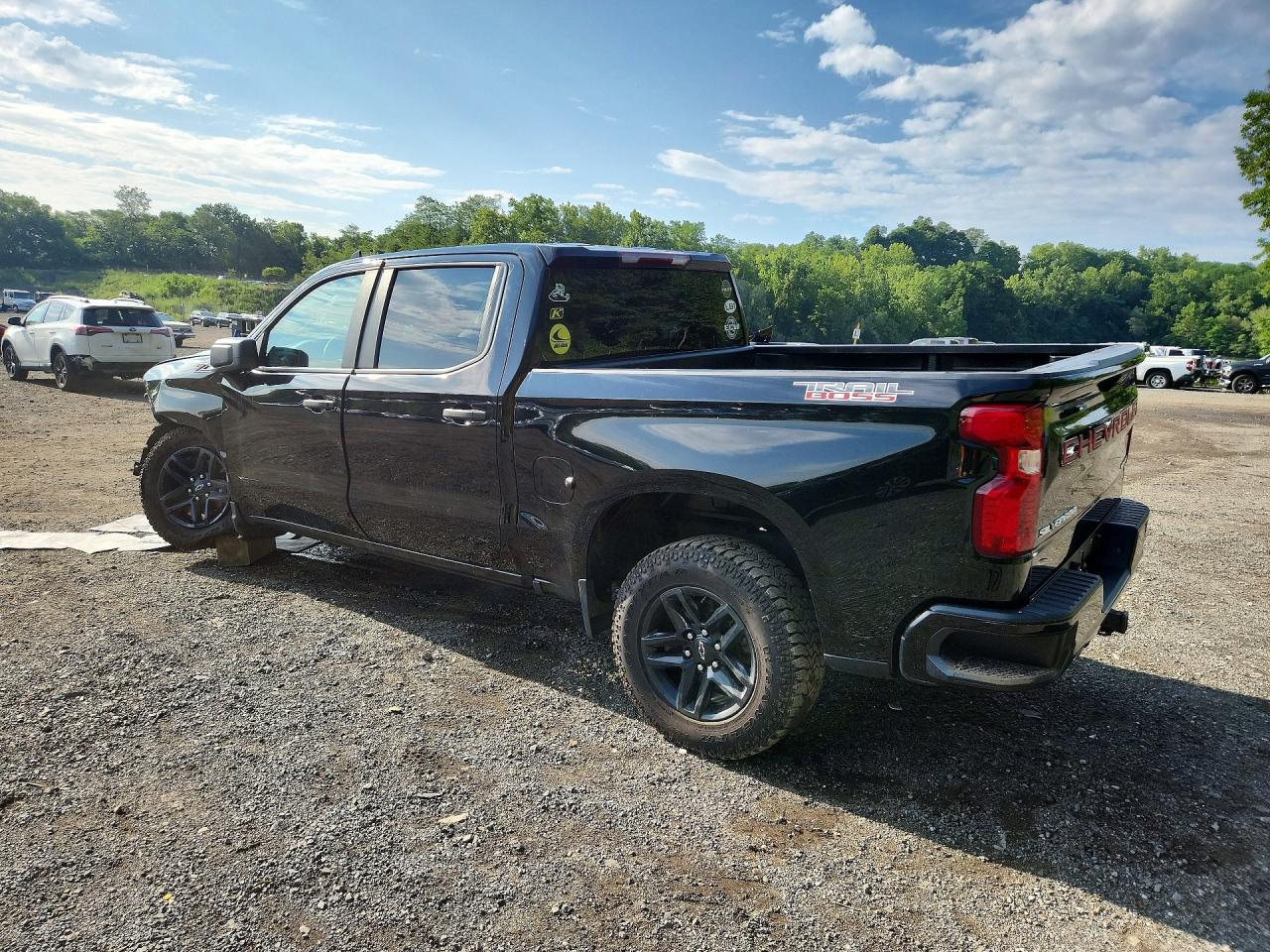 2022 CHEVROLET SILVERADO K1500 TRAIL BOSS CUSTOM — снимка 2