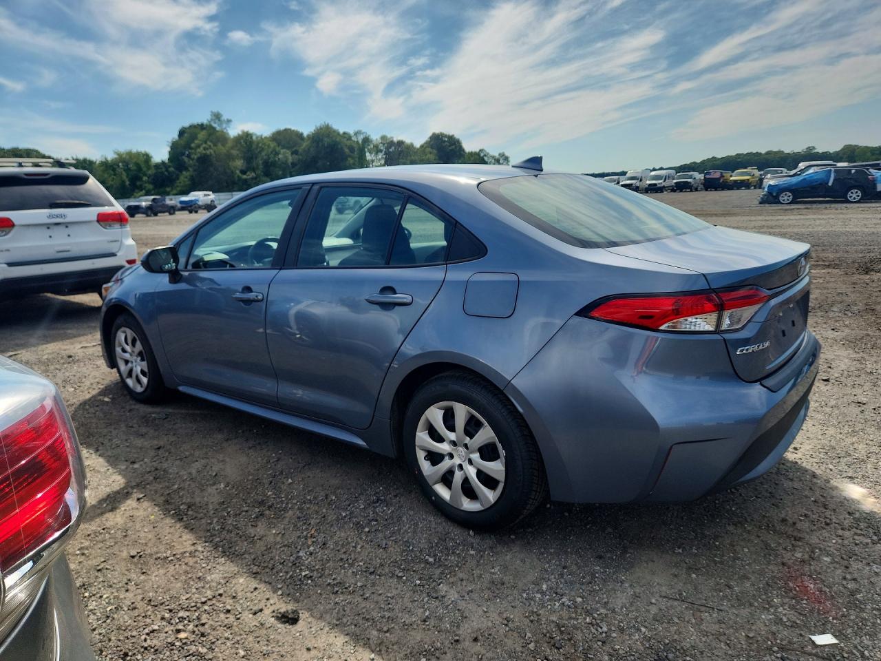 2021 TOYOTA COROLLA LE — снимка 2