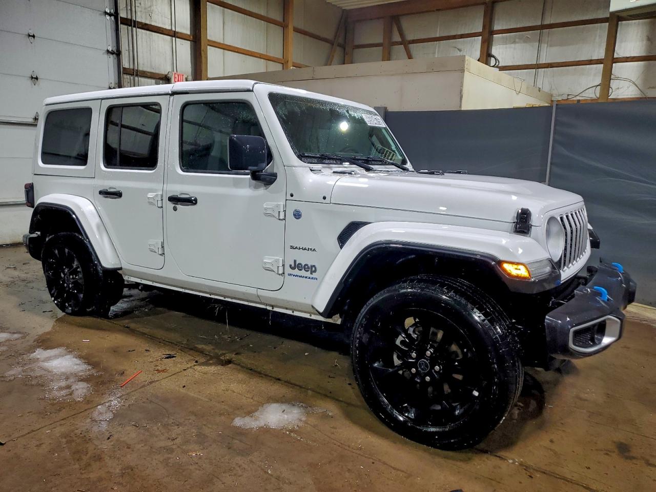 2024 JEEP WRANGLER SAHARA 4XE — снимка 4