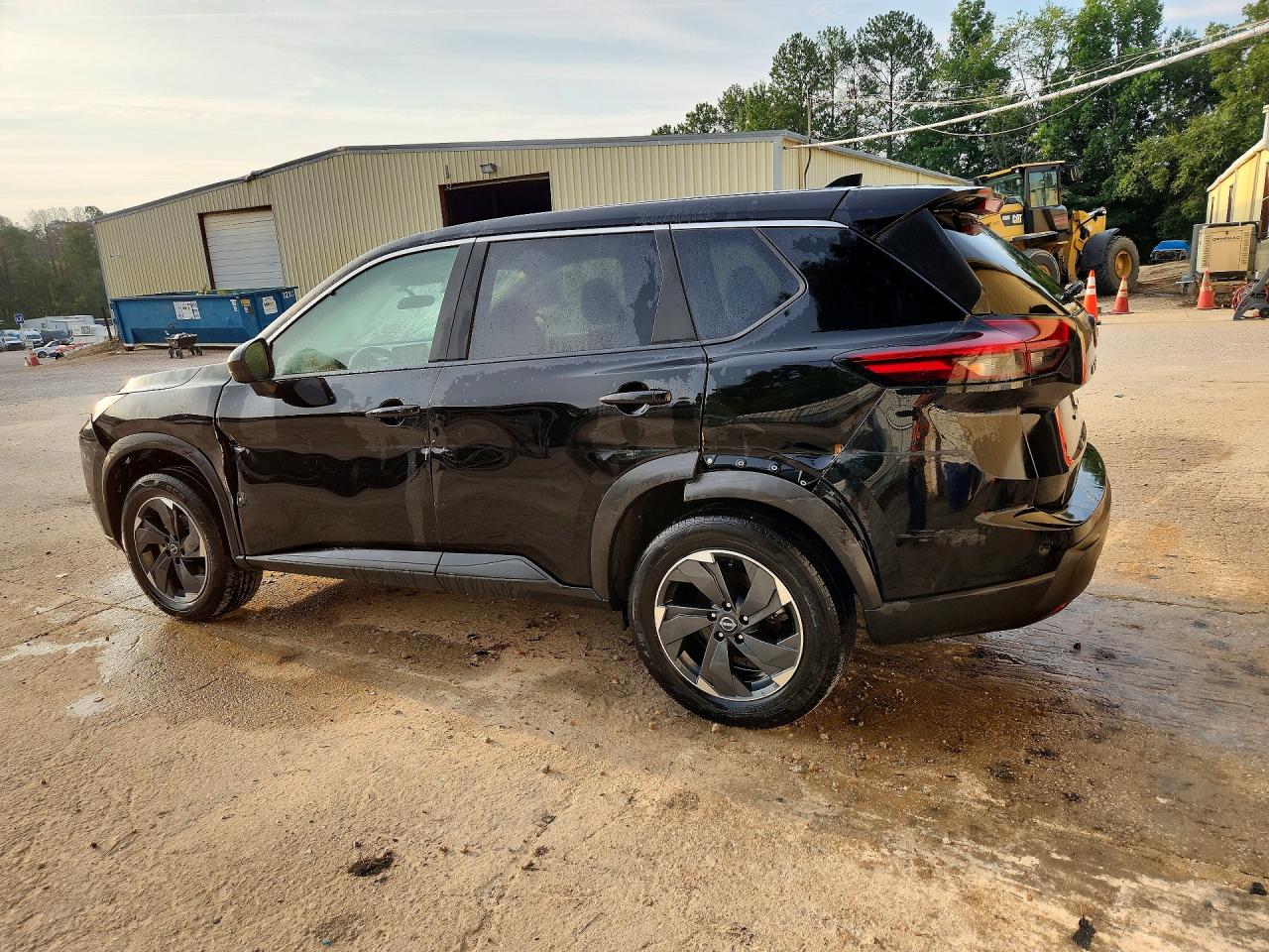 2025 NISSAN ROGUE SV — снимка 2