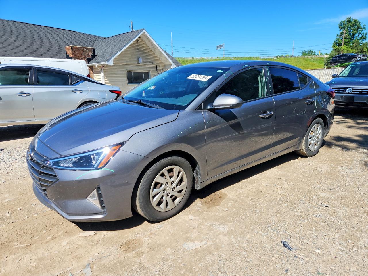 2019 HYUNDAI ELANTRA SE