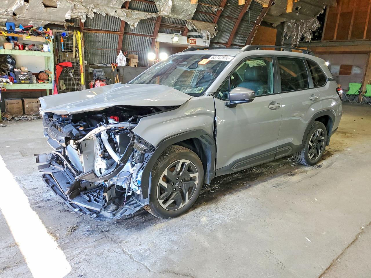 2025 SUBARU FORESTER LIMITED