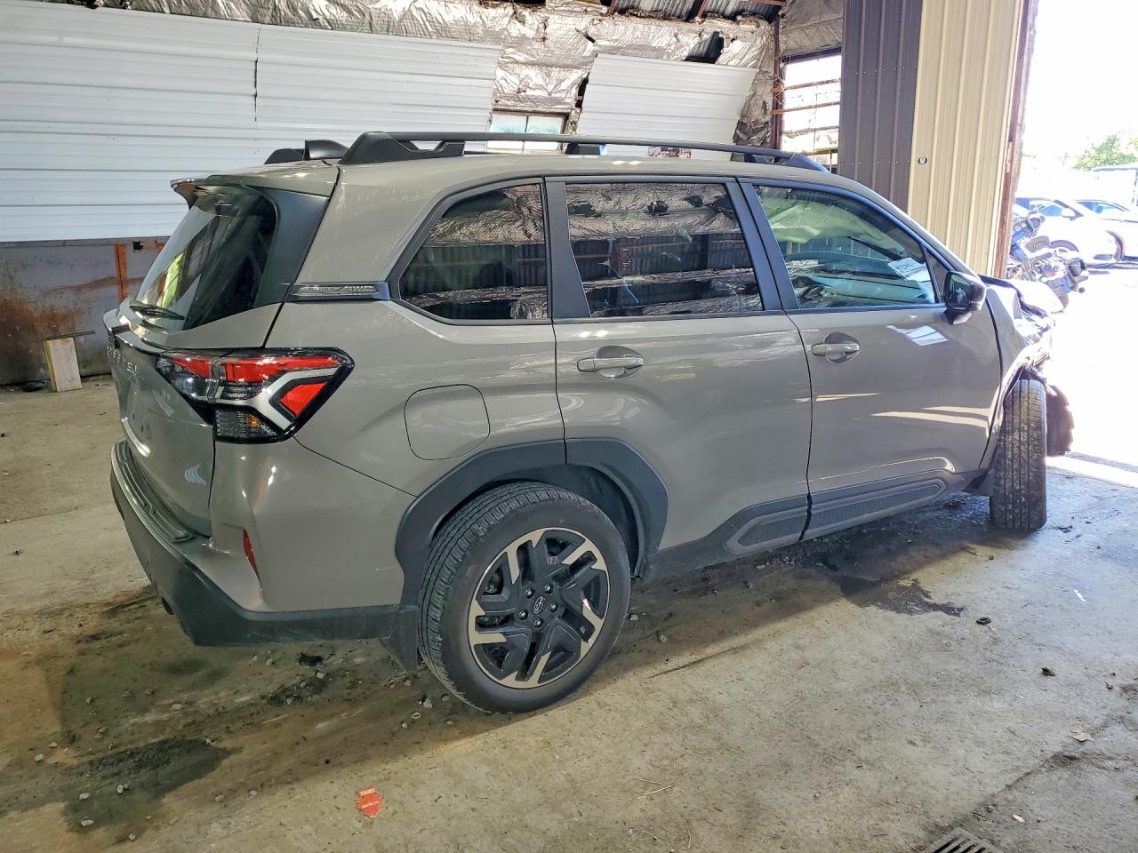 2025 SUBARU FORESTER LIMITED — снимка 3