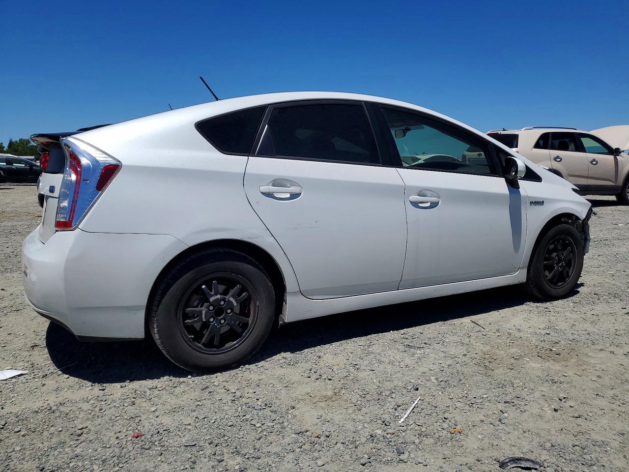 2015 TOYOTA PRIUS THREE — снимка 3