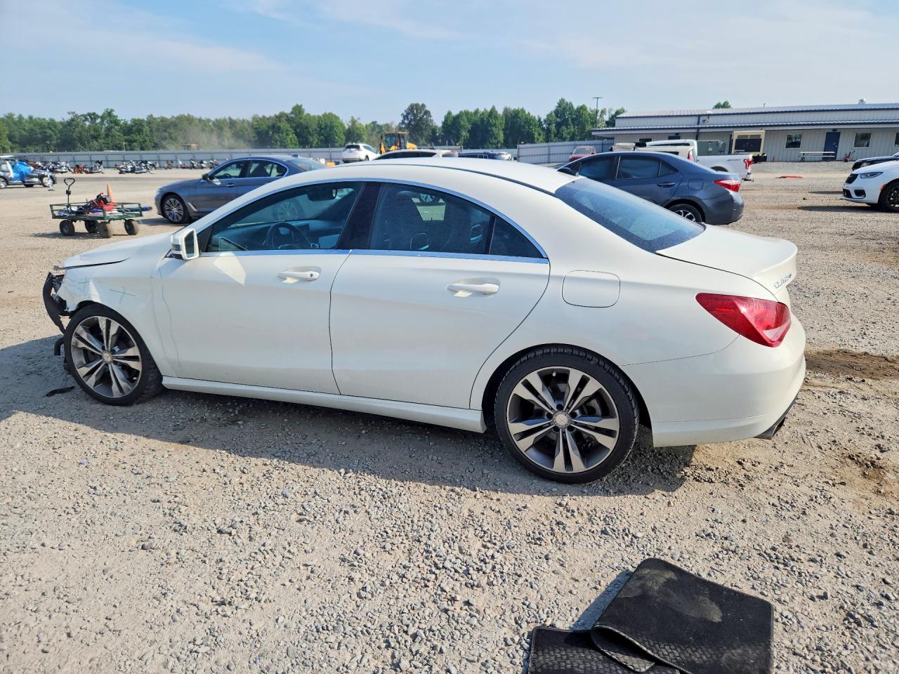 2014 MERCEDES-BENZ CLA 250 — снимка 2
