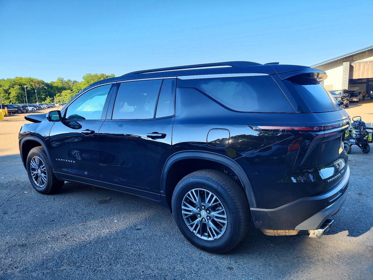 2025 CHEVROLET TRAVERSE LT — снимка 2