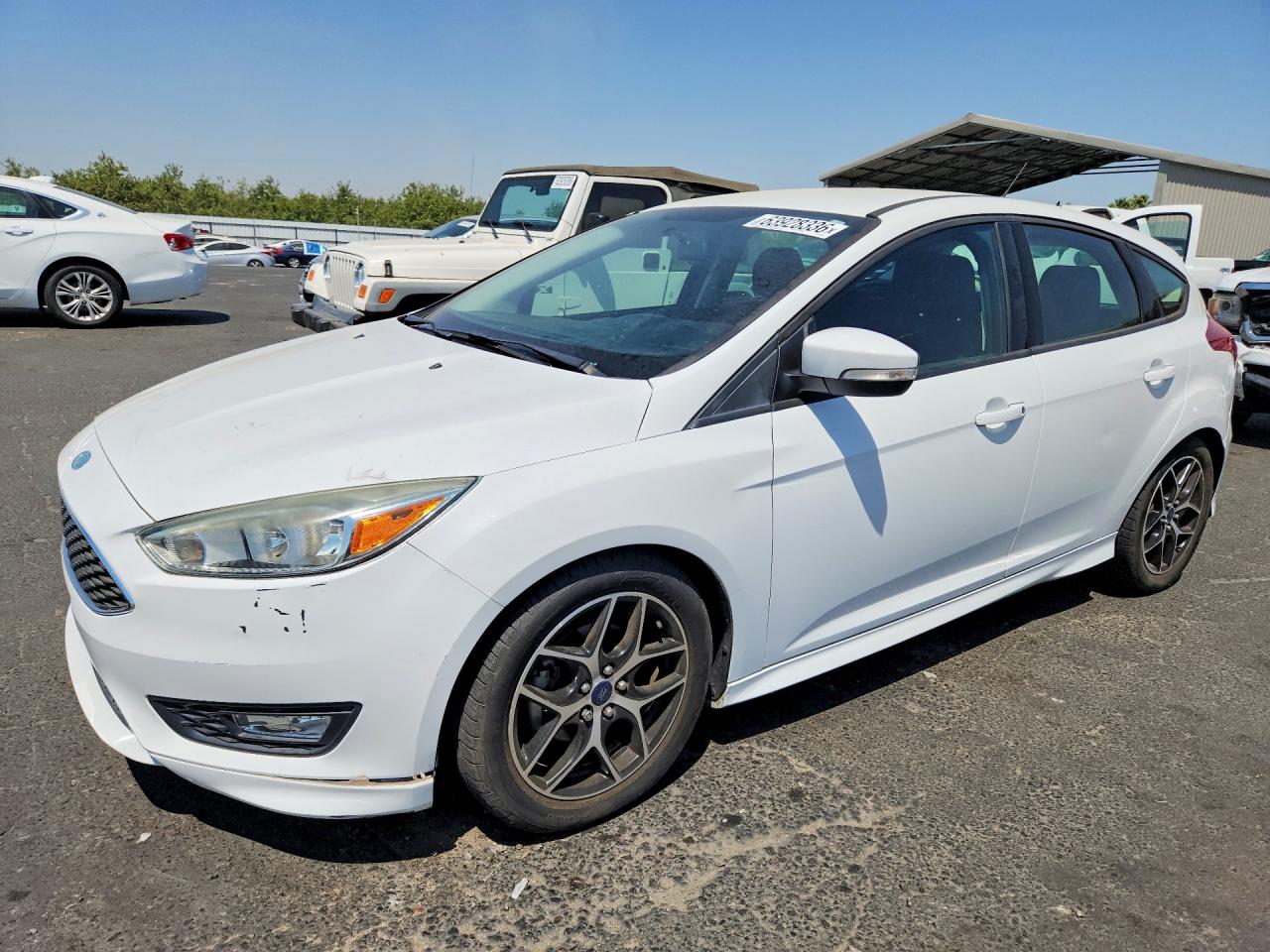 2015 FORD FOCUS SE