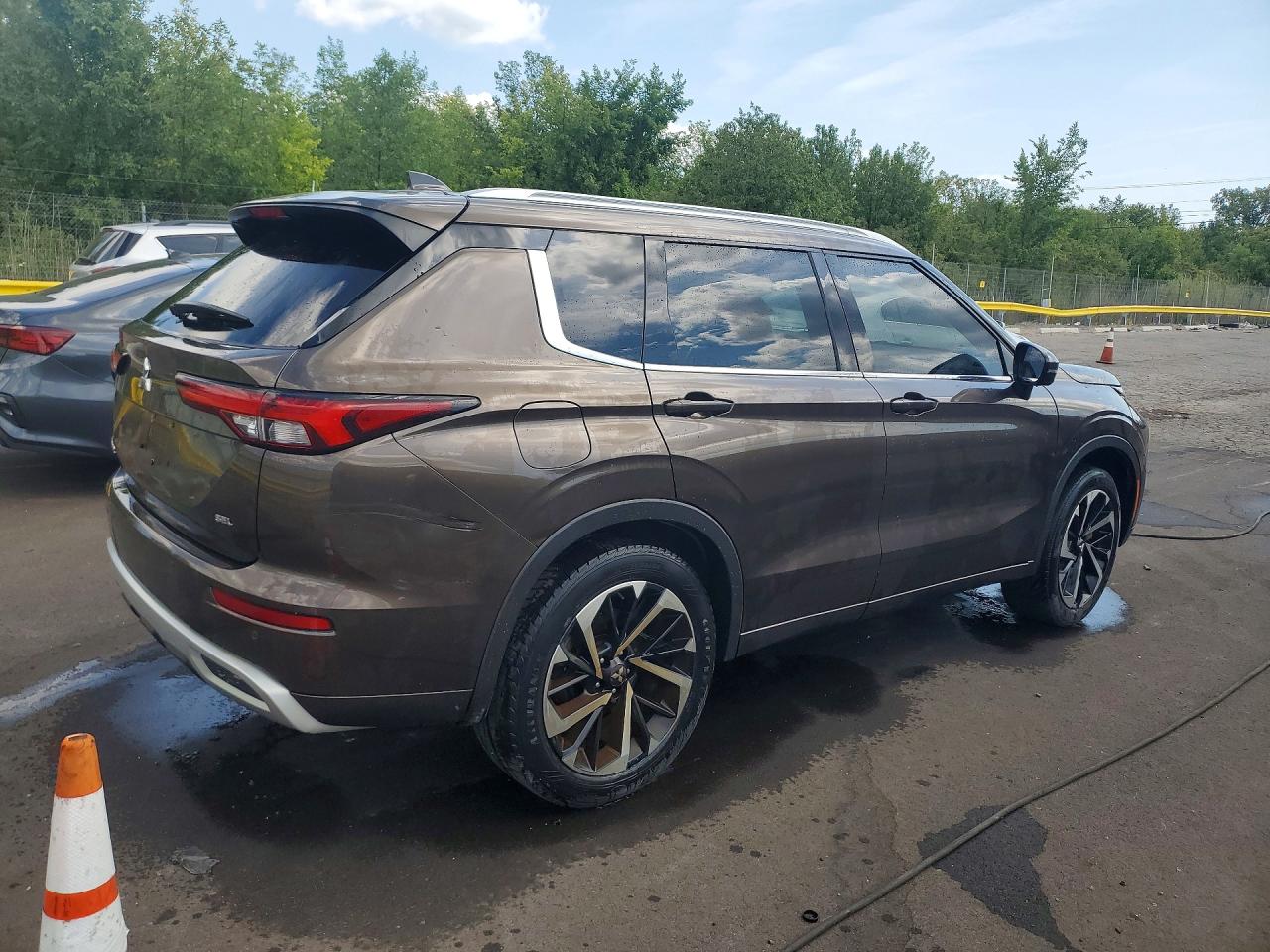 2022 MITSUBISHI OUTLANDER SEL — снимка 3