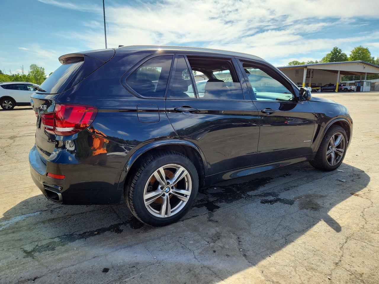 2017 BMW X5 XDRIVE50I — снимка 3