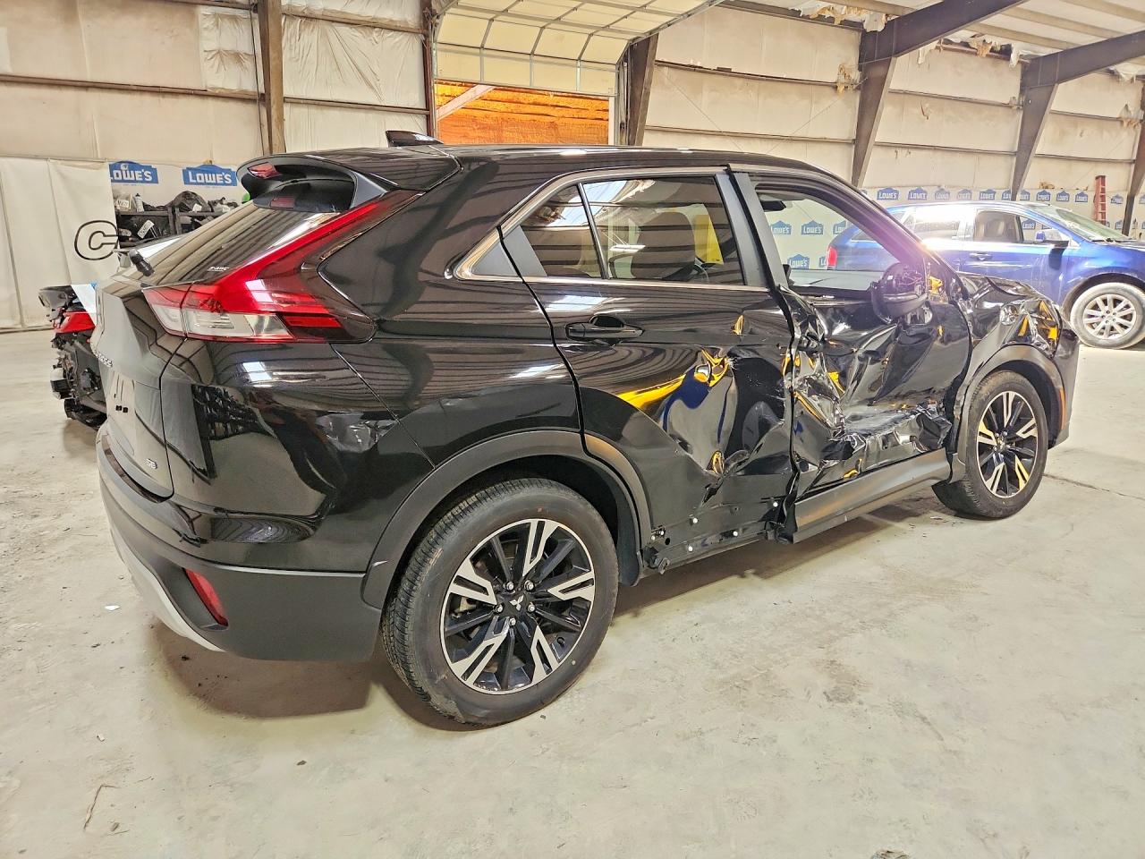 2025 MITSUBISHI ECLIPSE CROSS SE — снимка 3