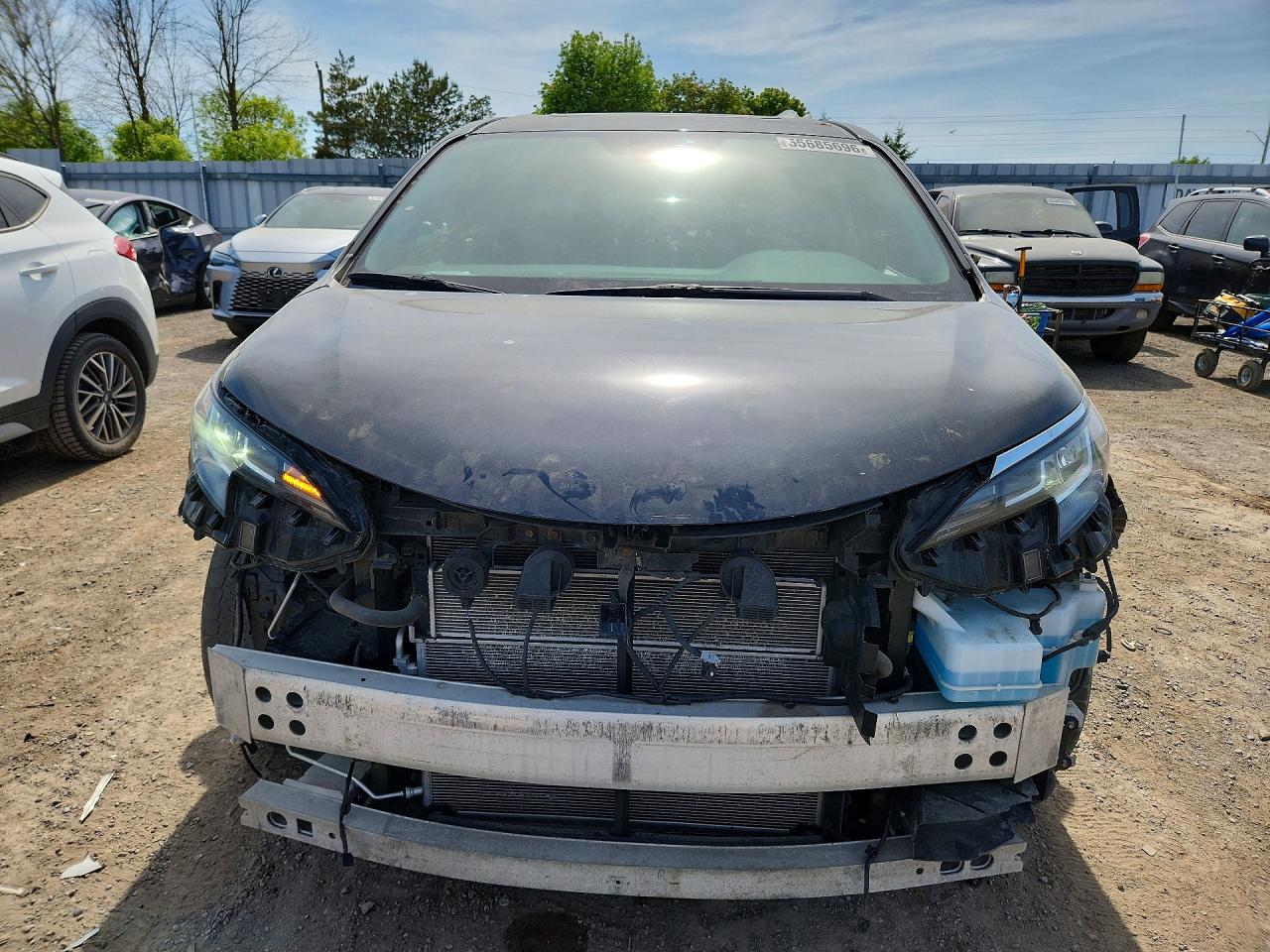 2022 TOYOTA SIENNA LE — снимка 5