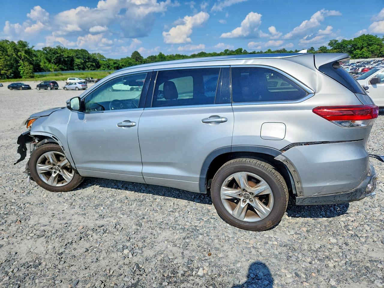 2017 TOYOTA HIGHLANDER LIMITED — снимка 2