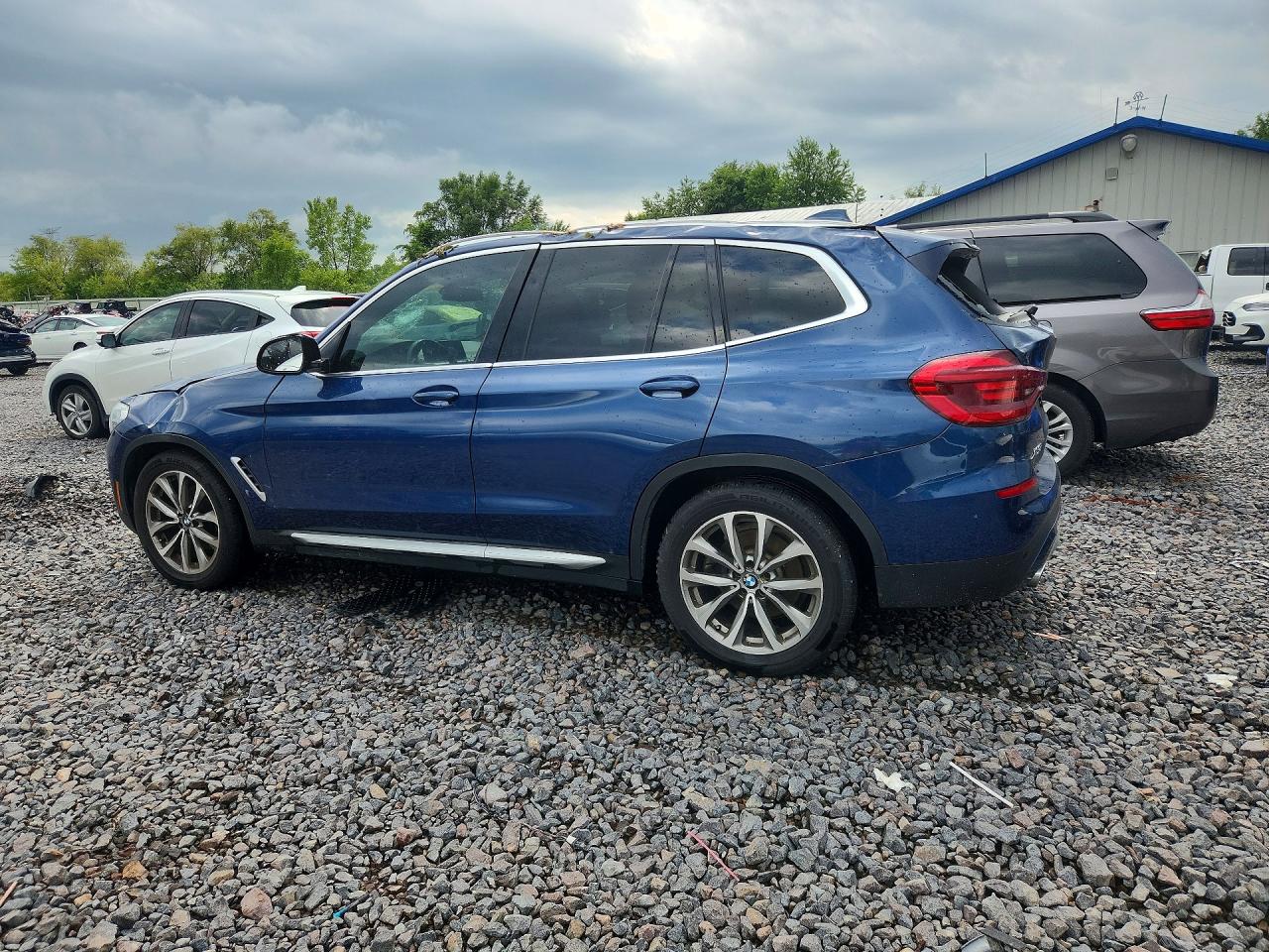 2019 BMW X3 3.0I — снимка 2