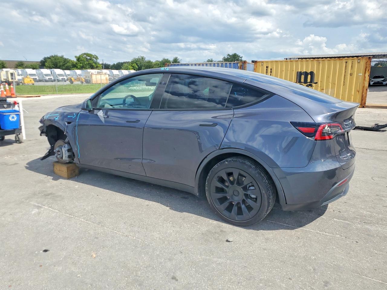 2023 TESLA MODEL Y — снимка 2