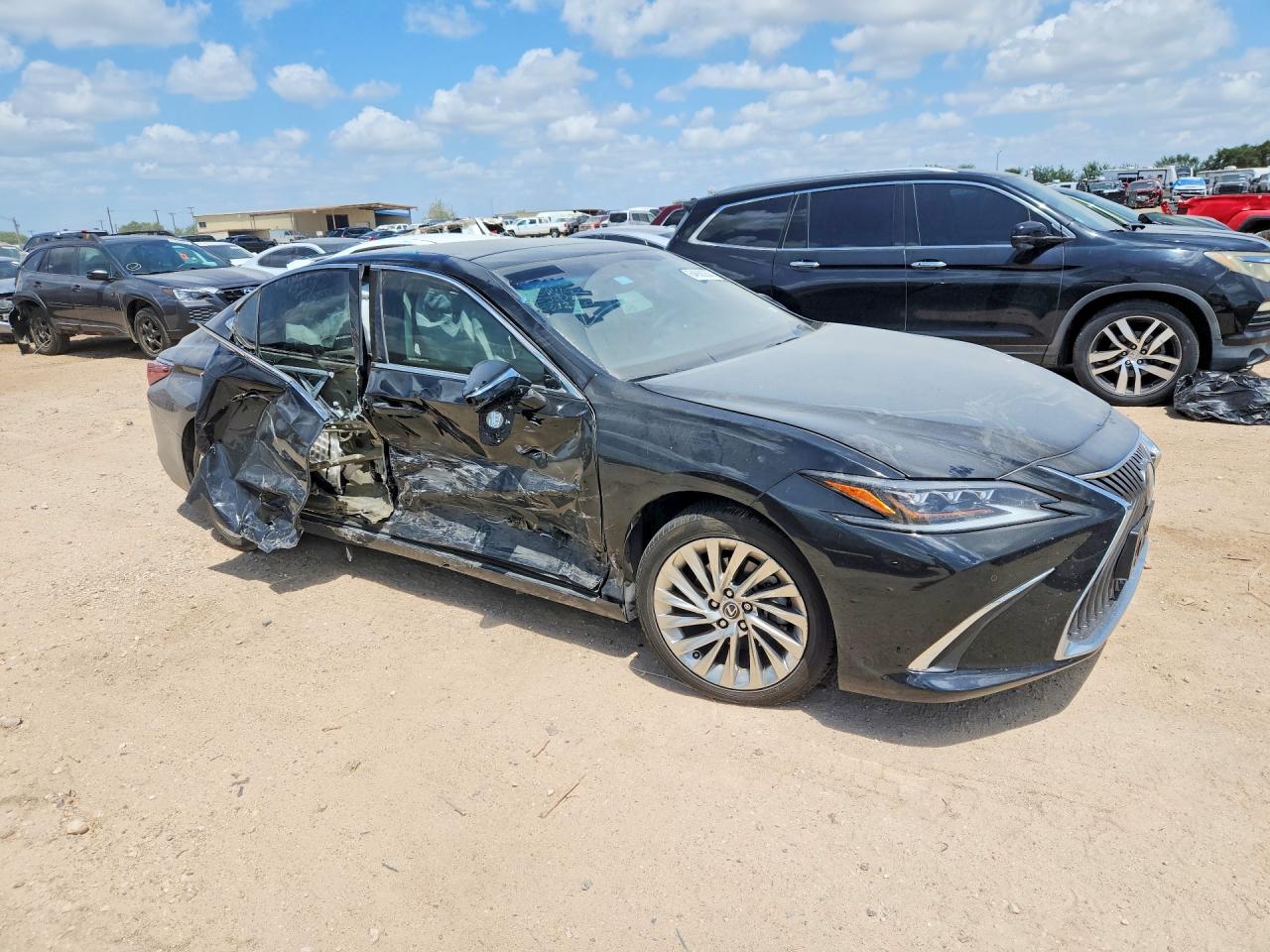 2019 LEXUS ES 350 — снимка 4