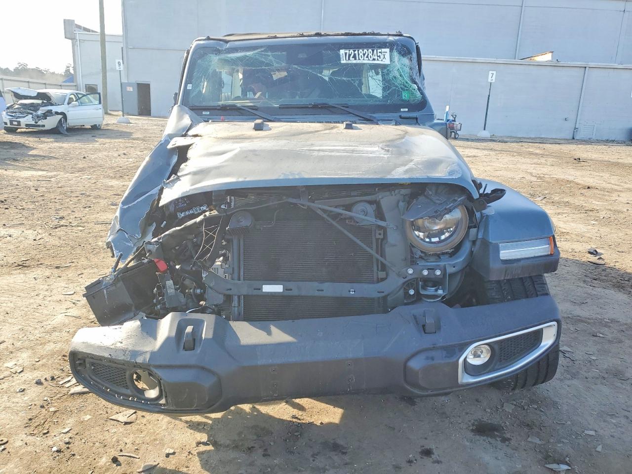 2025 JEEP WRANGLER SAHARA 4XE — снимка 5