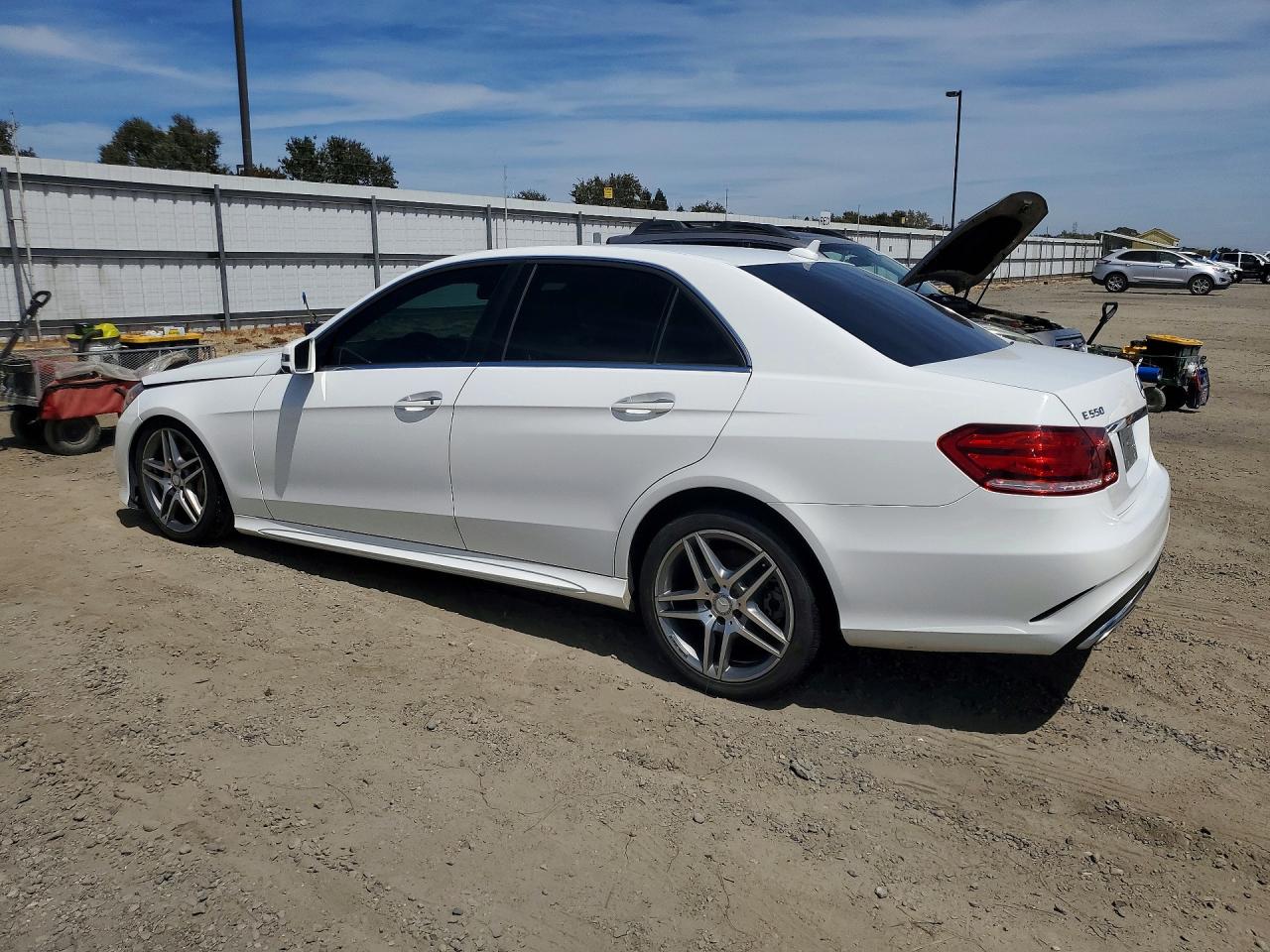 2014 MERCEDES-BENZ E 550 4MATIC — снимка 2