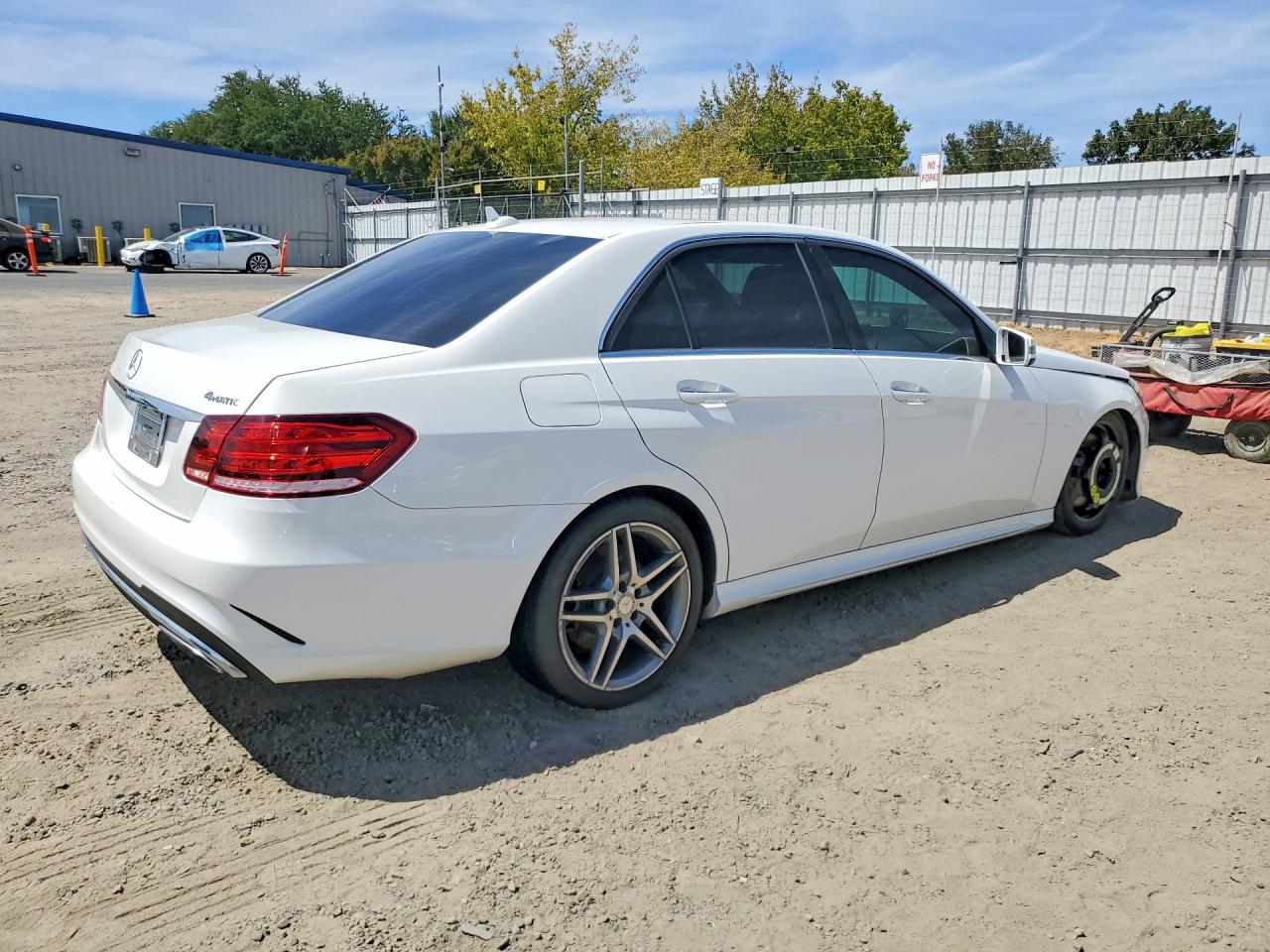 2014 MERCEDES-BENZ E 550 4MATIC — снимка 3
