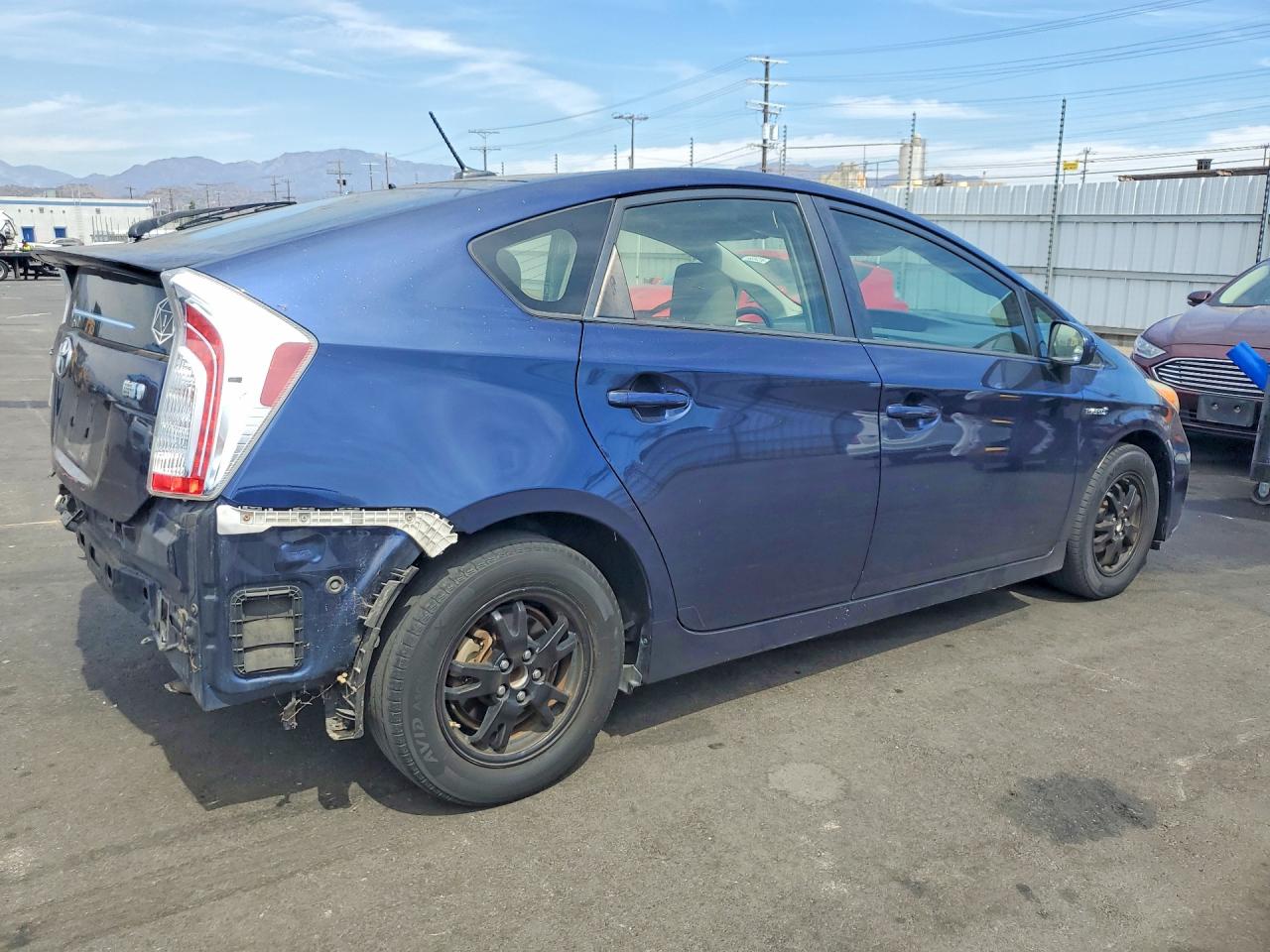 2015 TOYOTA PRIUS THREE — снимка 3