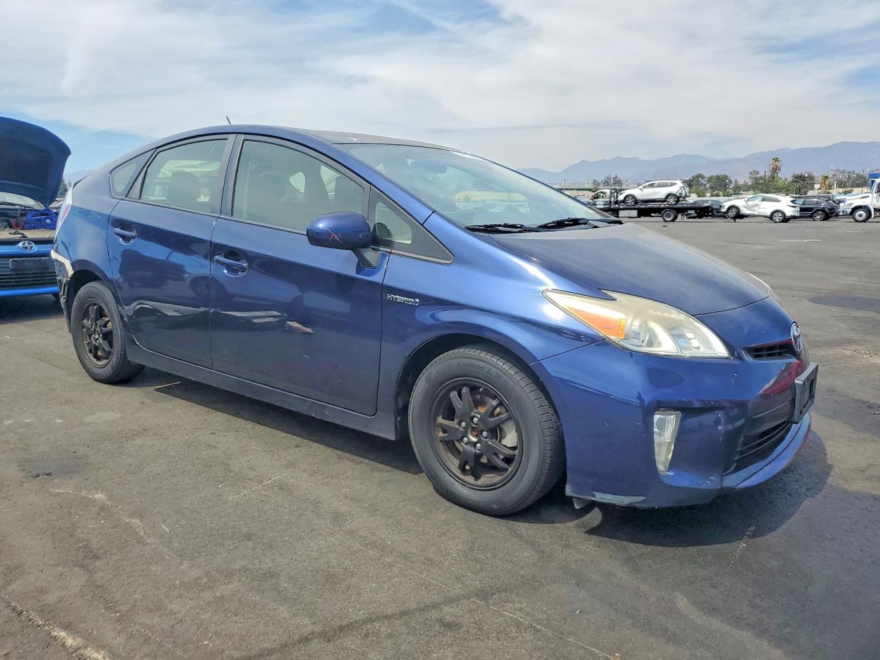 2015 TOYOTA PRIUS THREE — снимка 4
