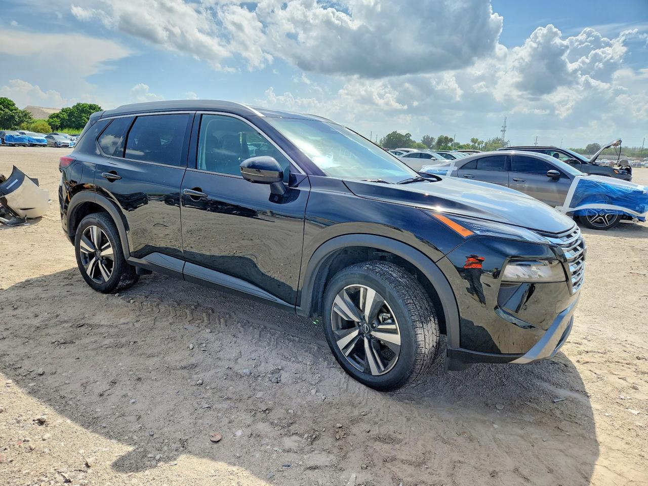 2026 NISSAN ROGUE SL — снимка 4