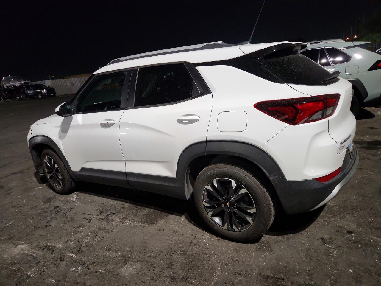2021 CHEVROLET TRAILBLAZER LT — снимка 2