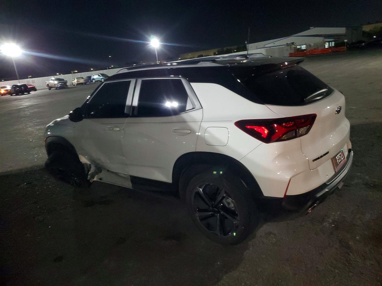 2021 CHEVROLET TRAILBLAZER RS — снимка 2