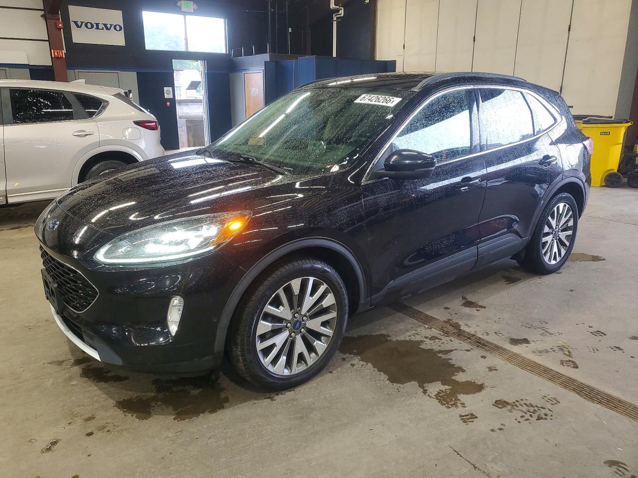 2020 FORD ESCAPE TITANIUM