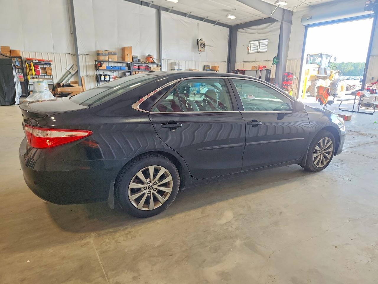 2015 TOYOTA CAMRY XLE — снимка 3
