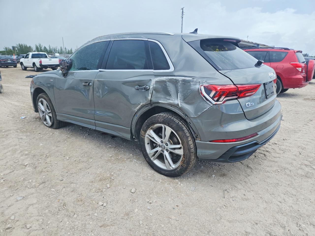 2020 AUDI Q3 PREMIUM S LINE — снимка 2