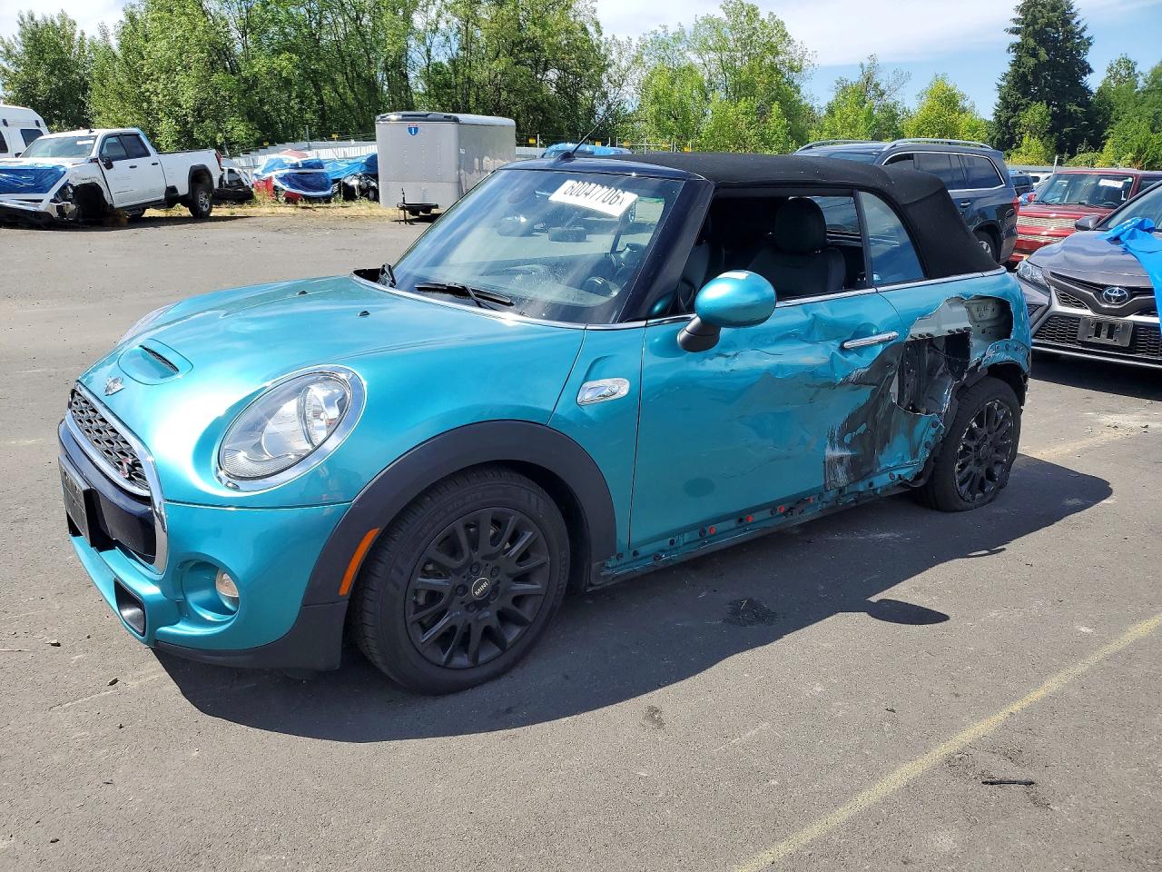 2017 MINI COOPER S