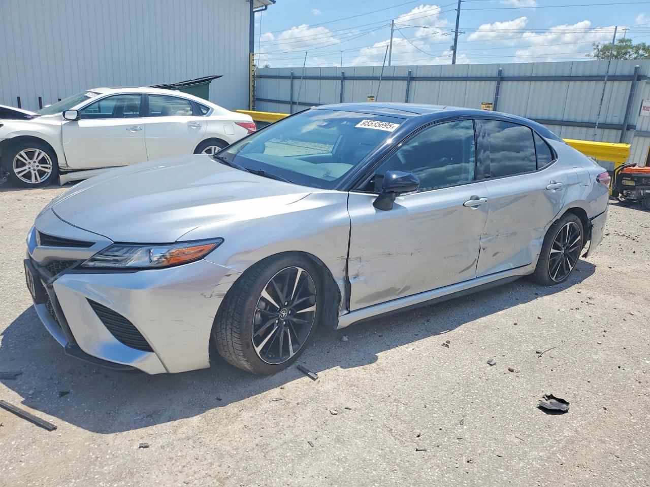 2019 TOYOTA CAMRY XSE