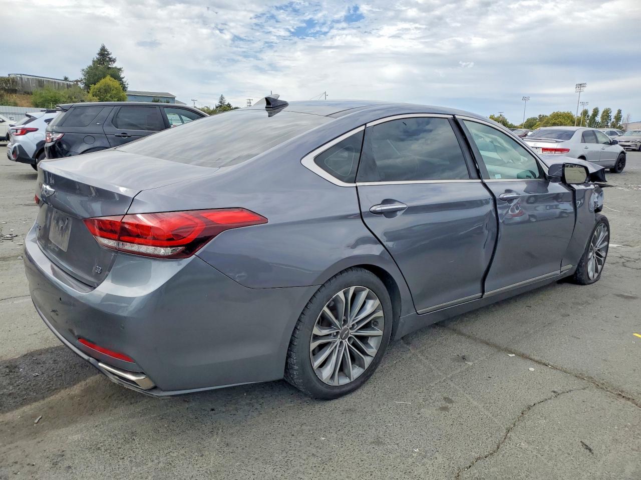 2016 HYUNDAI GENESIS 3.8L — снимка 3