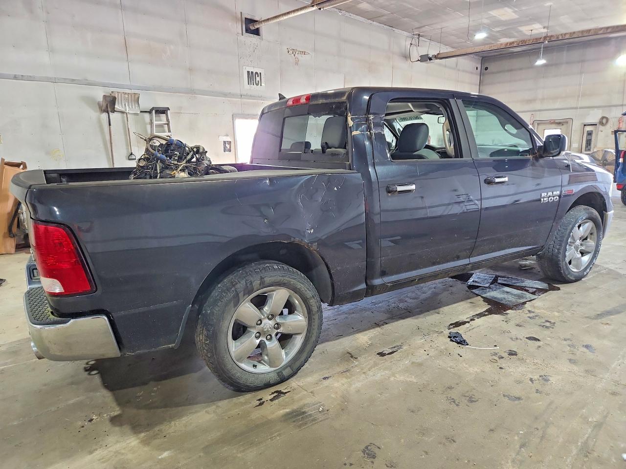 2016 RAM 1500 SLT — снимка 3