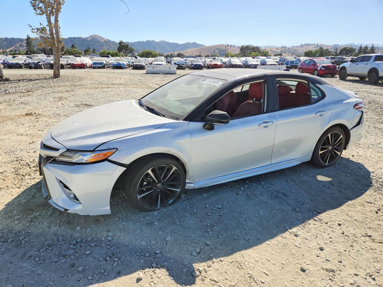 2020 TOYOTA CAMRY XSE