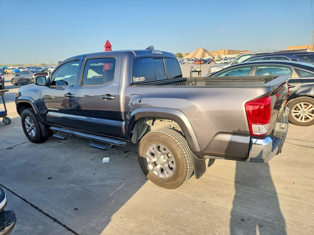 2017 TOYOTA TACOMA SR5 V6 — снимка 2