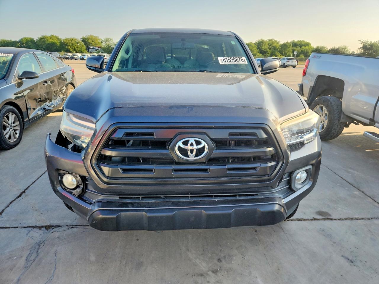 2017 TOYOTA TACOMA SR5 V6 — снимка 5
