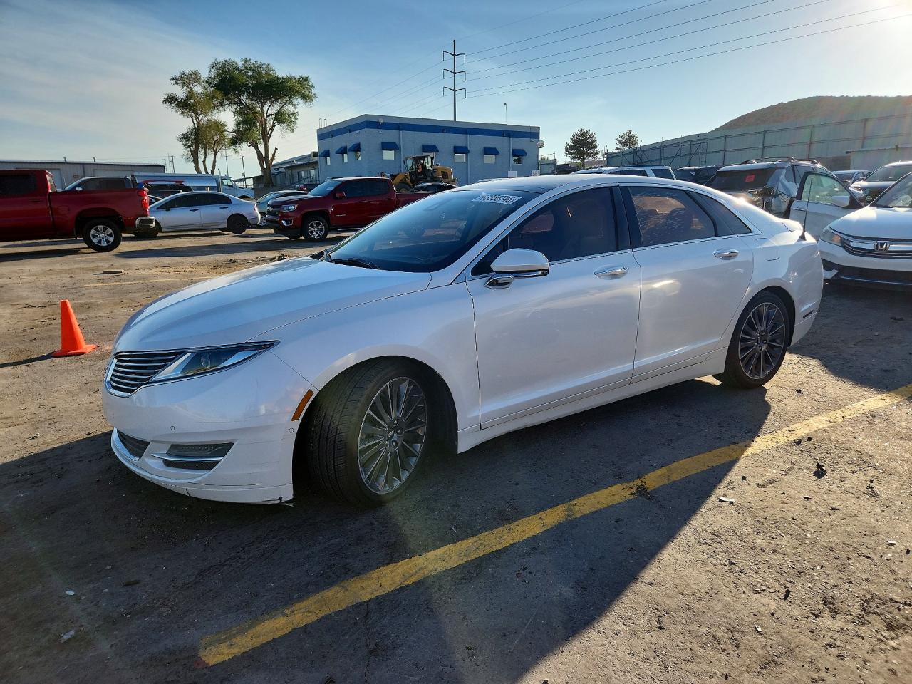 2013 LINCOLN MKZ