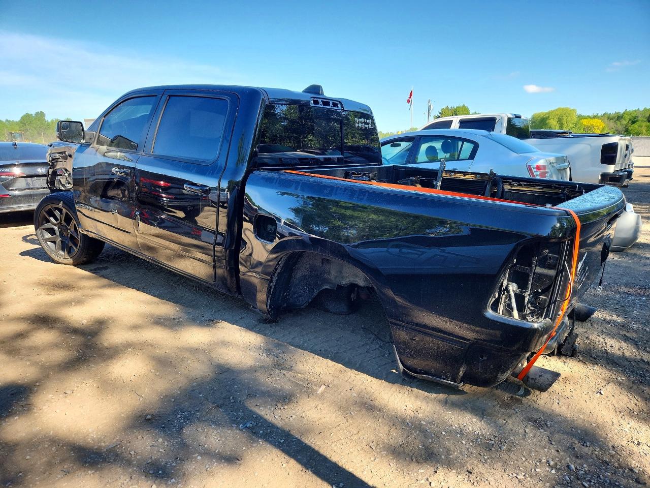 2024 RAM 1500 SPORT — снимка 2