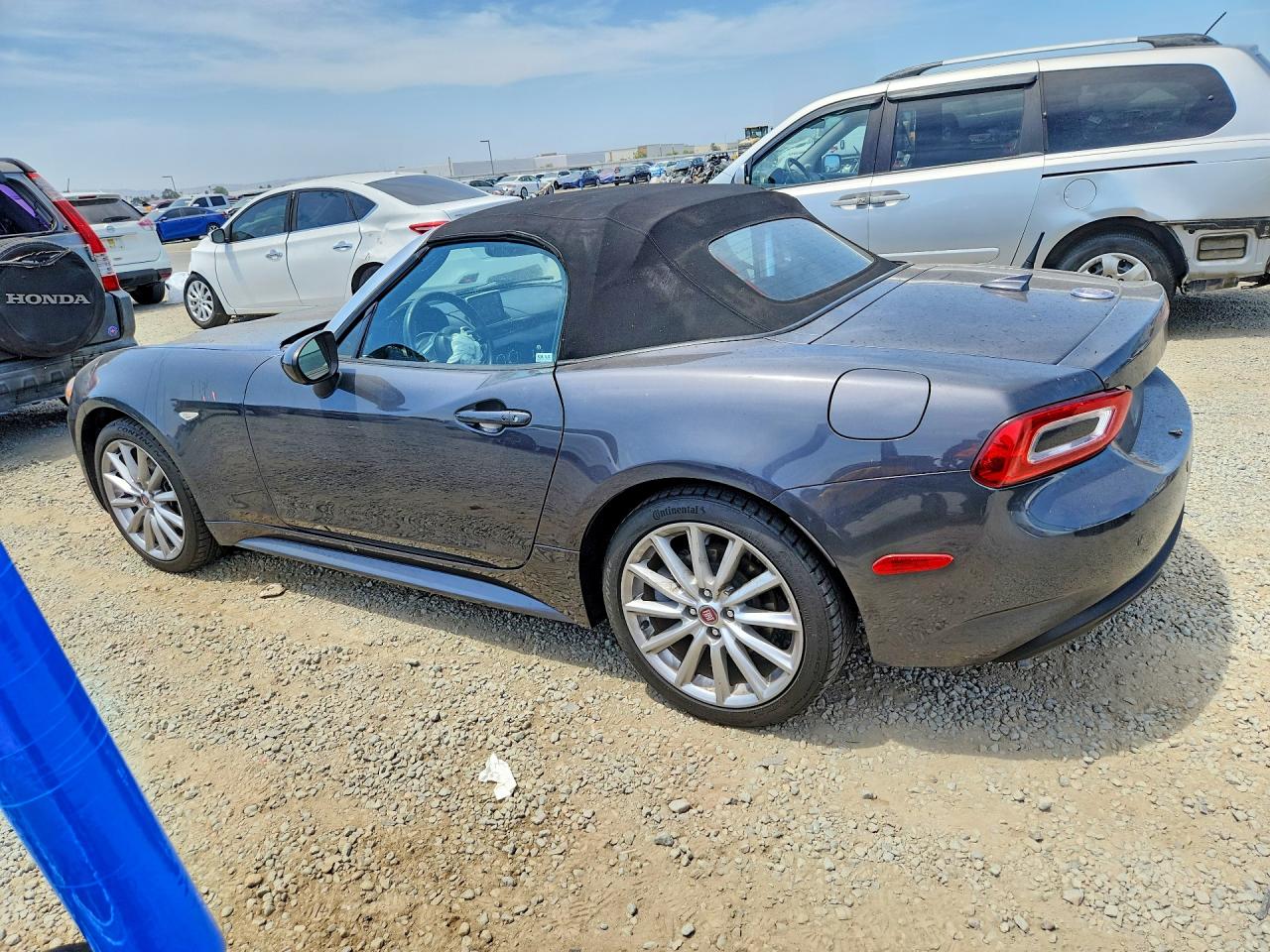 2019 FIAT 124 SPIDER CLASSICA — снимка 2