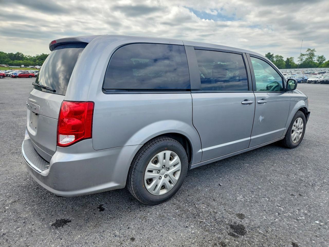 2018 DODGE GRAND CARAVAN SE — снимка 3