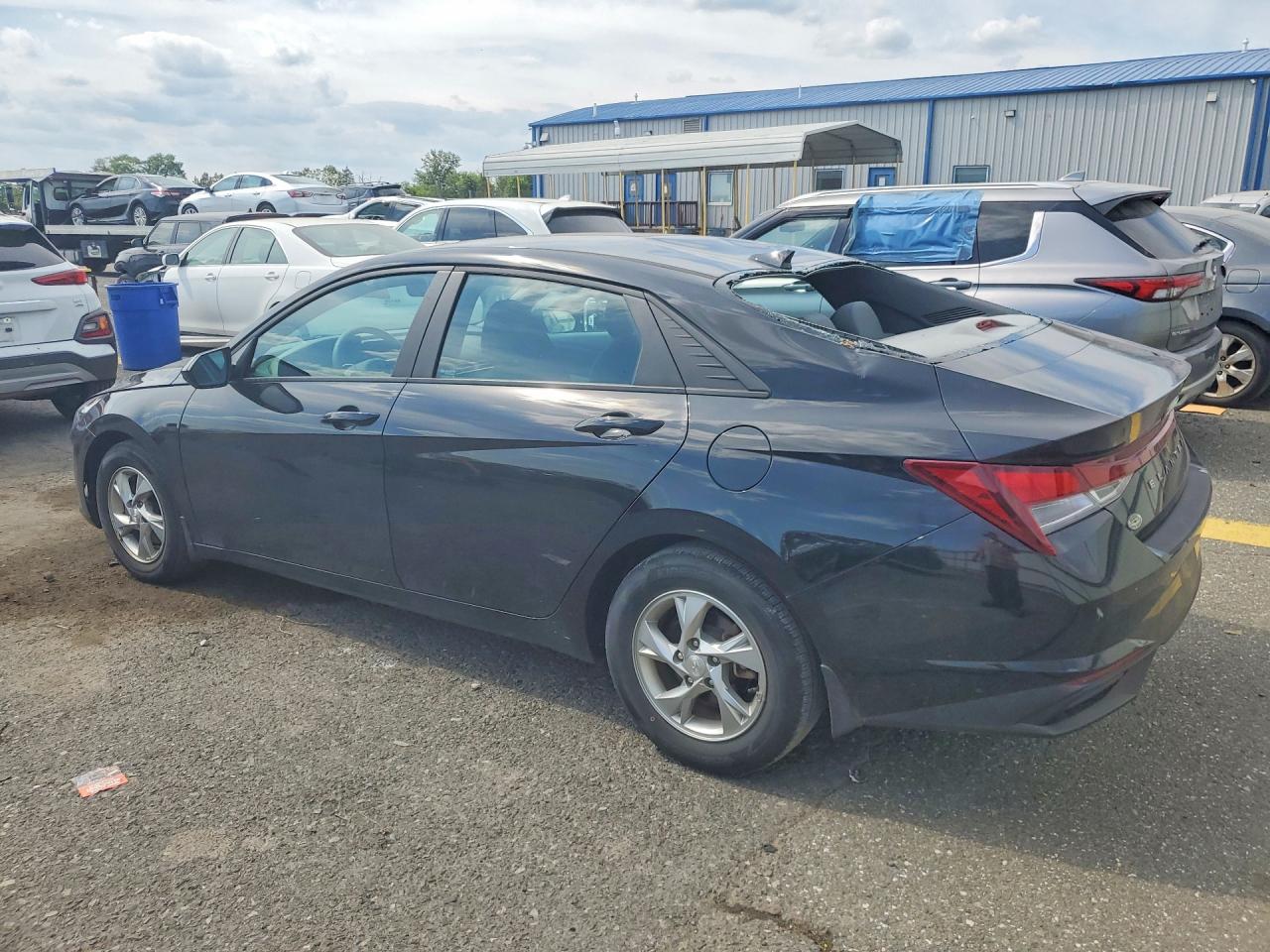 2023 HYUNDAI ELANTRA SE — снимка 2